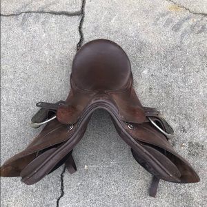 jorge canaves english saddle